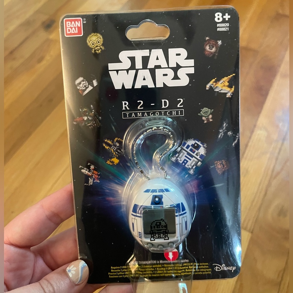 Bandai Star Wars R2-D2 Tamagotchi - White